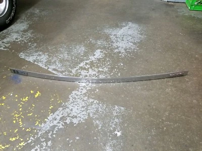 Tapa de maletero trasera de plástico cromado para Cadillac OEM 2006-2011 DTS 15815751 Foto 1 de 4