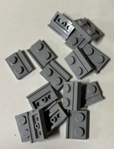 15 Lego 1 x 2 Plate (32028) With Rail. Dark Bluish Grey City.town. Legoland - Picture 1 of 1