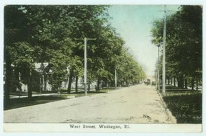 VINTAGE WAUKEGAN IL TREE LINED WEST STREET POSTCARD 1912 081121 Q - Picture 1 of 2