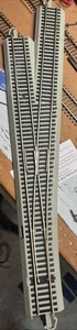 Bachmann HO Scale DCC-Equipped Nickel-Silver EZ-Track #6 RH Turnout Switch - Picture 1 of 4