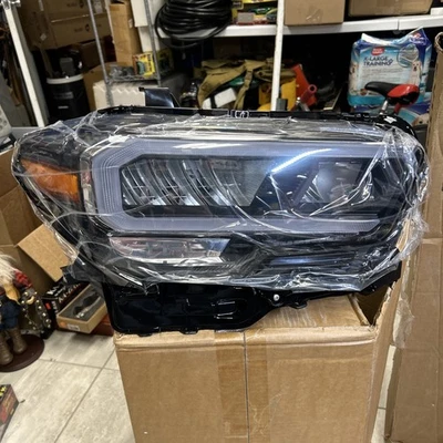 2019 2020 21 22 23 TOYOTA TACOMA TRD OFF ROAD RIGHT PASSENGER HEADLIGHT LED OEM - Image 1 of 4