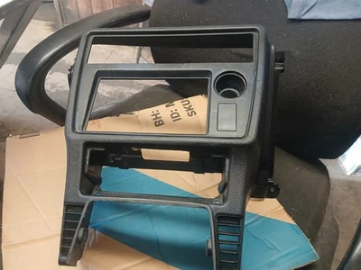 Radio de tablero Toyota Celica 1986 1987 1988 1989 bisel climático moldura envolvente negro Foto 1 de 4