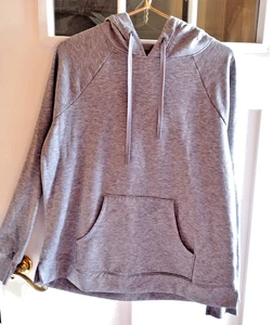Athletic Works Mädchen Sweatshirt Kapuzenpullover grau L (12-14) gebraucht, in einwandfreiem Zustand - Bild 1 von 4