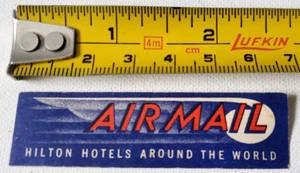 Etiqueta adhesiva vintage de correo aéreo de Hilton Hotels around the world - Imagen 1 de 3