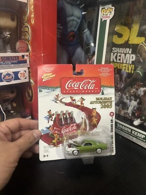 Johnny Lightning Coca-Cola - Holiday Automents - 1973 Pontiac Grand Am 1:64 - Image 1 of 4