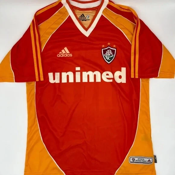 Preços baixos em Adidas Fluminense International Club Camisas de