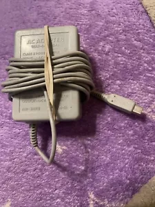 Offizielles Original Zubehör Hersteller Nintendo WAP-002 3DS XL 3DS AC Adapter Ladegerät Netzteil funktioniert - Bild 1 von 2