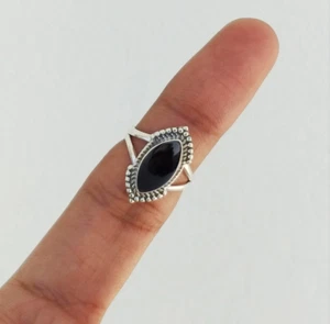 Anillo de ónix negro liso hecho a mano anillo de plata esterlina 925 elegante anillo de plata - Imagen 1 de 6