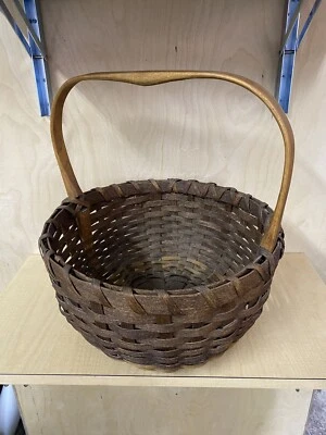 Vintage Antique Splint Oak Gathering Basket Beautiful Patina With Makers Mark - Image 1 of 4
