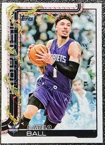LaMelo Ball 2025-26 Topps Holiday #SSB-LB Super Short Print Back Variation (SSP) - Picture 1 of 2