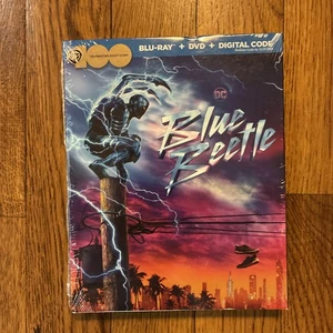 Blue Beetle Blu-Ray Movie w slipcover DC Comics - Foto 1 di 2