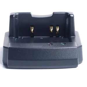Yaesu CD41 Desktop Radpid Stacja ładująca do radia VX 8DR FT3DR FT5D HAM - Zdjęcie 1 z 16
