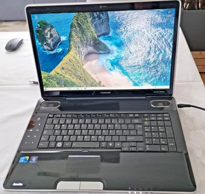Notebook Toshiba Satellite P500, 18,4 Zoll mit DVD/Blue-Ray-Player - Bild 1 von 7