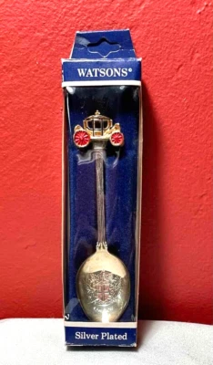 Queens Coach  Souvenir Spoon Silverplated Watsons Vintage - Image 1 of 4