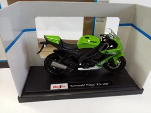 KAWASAKI NINJA ZX-10R GREEN 1:18 Maisto Moto Die Cast Modellino - Foto 1 di 5