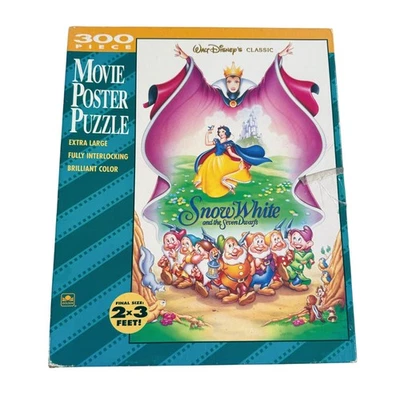 Puzzle Poster Di Film D'Oro Biancaneve E I Sette Nani 300 Pz Completo - Immagine 1 di 4