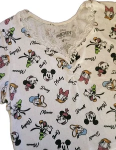 Disney Mickey & Friends Junior's Crop Top Large Lace Minnie Goofy Donald Daisy - Picture 1 of 6