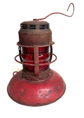 Vintage Embury Red No. 40 Traffic Gard Foto 1 de 4