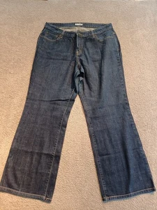 Levi’s 590 Men’s Loose Fit Bootcut Jeans Blue Denim Size 38x32 - Picture 1 of 8
