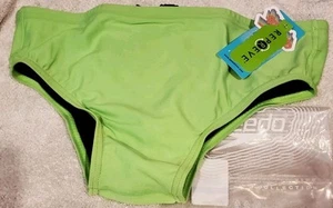 SPEEDO Racer Hombre Calzoncillo de Natación Talla 36 BOLSO + ETIQUETAS NUEVAS Verde $44 NUEVO - Imagen 1 de 3