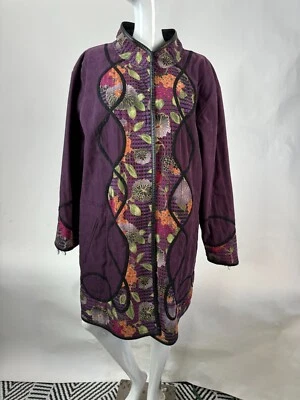 Reversible Vintage 80s Womens Coat With Floral Quilted Pattern & Black Faux Leat - Image 1 of 4