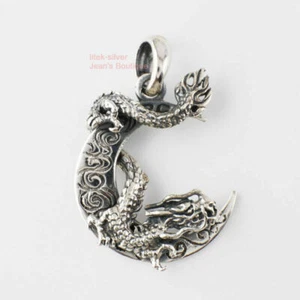 Colgante para hombre plata esterlina 925 dragón oriental enrollado alrededor de la luna A2055 - Imagen 1 de 5