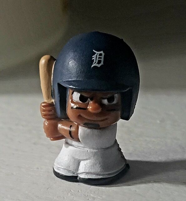  Miguel Cabrera Detroit Tigers MLB Sportzies Action Figure, 2.5  Tall : Sports & Outdoors