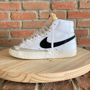 Nike Blazer Mid 'Black Swoosh' White Sneakers, Size 8.5 Women’s CZ1055-100 - Picture 1 of 10