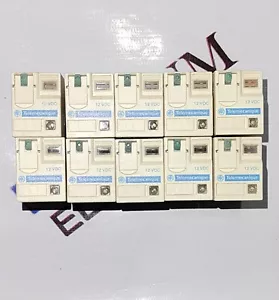 TELEMECANIQUE RXM4AB2JD RELAISSPANNUNG 12VDC MENGE 10 STÜCK KOSTENLOSER SCHNE... - Bild 1 von 6