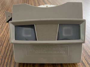 Vintage 1960s-70s View-Master Viewer Gray Model | Works Great-with Reels - Picture 1 of 3