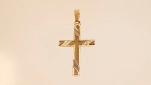 Bonito colgante cruz de diseño oro amarillo 333 oro blanco finamente decorado firmado 1980 - Imagen 1 de 8