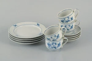 Niels Refsgaard and Erik Reiff for Royal Copenhagen: "Noblesse" coffee service - Picture 1 of 7