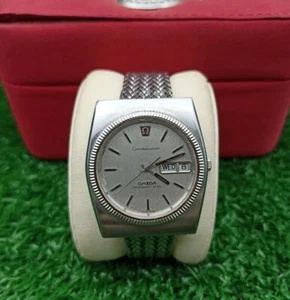 RARE OMEGA CONSTELLATION MEGAQUARTZ 32 KHZ TV WATCH VINTAGE 80s MUSLIM PRAYERS - Picture 1 of 22
