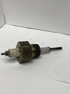 MCDONNEL MILLER PA-800-U 3/4" PROBE EUC - Picture 1 of 3