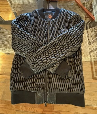 Jaqueta masculina G by GUESS x pequena couro sintético preto - Imagem 1 de 4