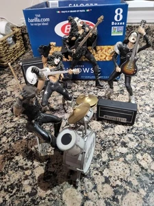 KISS mcfarlane figures 2000 Kiss Catalog Posable Figurines Statue - Picture 1 of 5