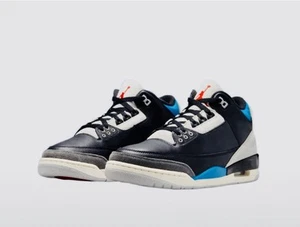 Nike Air Jordan 3 Retro OG Rare Air - UK 9 - Picture 1 of 5