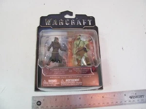 World Of Warcraft Alliance Soldier Vs Horde Warrior Mini Action Figures New/Seal - Picture 1 of 5