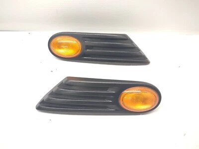 07-12 MINI Cooper R55 Juego de luces marcadoras laterales montadas en guardabarros izquierdo y derecho Foto 1 de 2