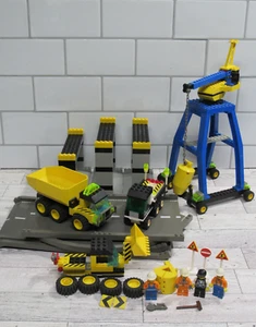 LEGO City Center Highway Construction 6600 incomplete as shown in pictures - Picture 1 of 9
