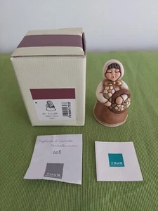 THUN PRESEPE CLASSICO: PASTORELLA CON CESTINO DI PANE. COLORE BIANCO - Foto 1 di 4