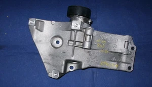 Kompakthalter VW Golf V 1.4 16V 036260885 BUD 030145299F Riemenspanndämpfer - Bild 1 von 1