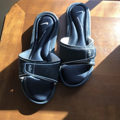 NIKE комфорт стельки шлепанцы сандалии шлепанцы Wm размер 10 черный удобный!! - Изображение 1 из 4