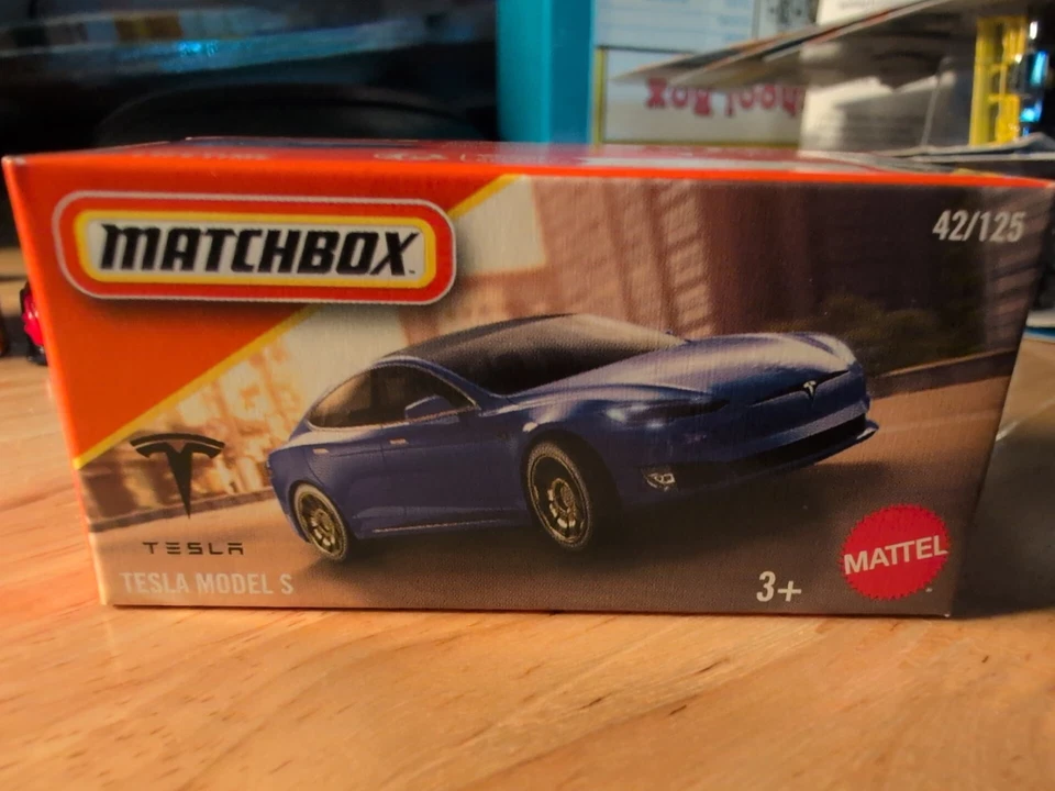Matchbox Power Grabs 2025 Tesla Model S 42/125 синий - Изображение 1 из 1