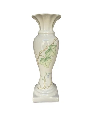 Belleek Classic ваза с плющом 7"" - Изображение 1 из 4