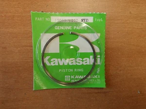 NOS OEM Kawasaki Top Pistone Anello Set Std 1987-88 KDX200-C2 KDX200-C3 - Foto 1 di 3