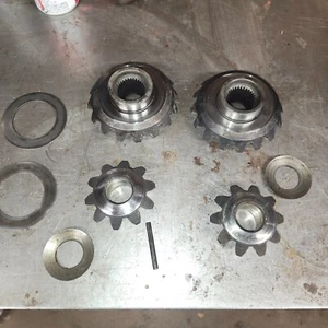 Spicer 70 Open Carrier 32 Spline Spider y engranajes laterales 89-02 Dodge Ram 2500 diésel - Imagen 1 de 4