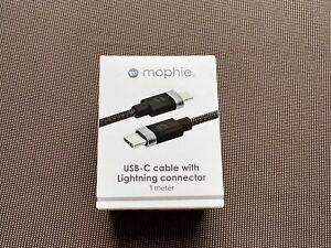 Mophie Fast Charge USB-C Cable with Lightning Connector - 1M Cable (Black)