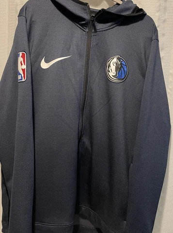 Dallas Mavericks Nike Showtime Therma Flex Performance Zip Hoodie Navy, Size XL Cover