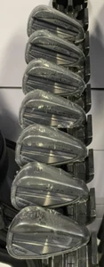 Cobra King Tour schwarze Eisen 4-Pw (7 Schläger) mit KBS steifen Schäften R/H brandneu - Bild 1 von 8
